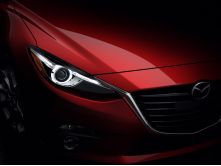 На открывшемся Женевском автосалоне 2016 Mazda представила две новинки