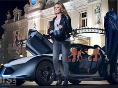​Актриса Марго Робби зажгла по ночным улицам Монако на спортивном Nissan BladeGlider