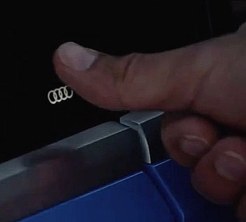​За день до премьеры в Детройте на YouTube появился видеотизер кросс-купе Audi Q8